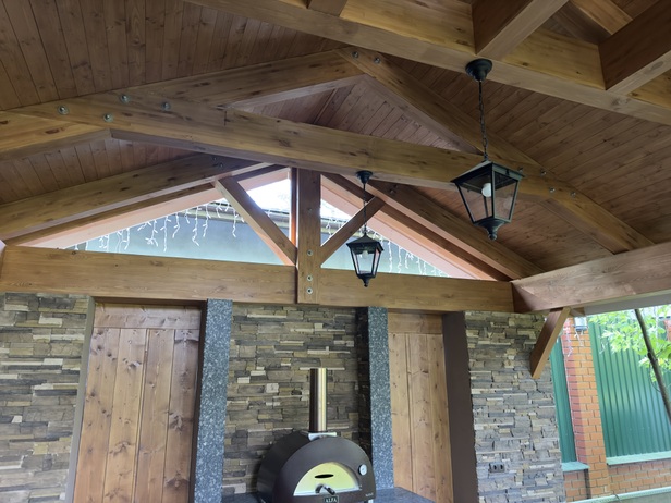 Фото Домик-барбекю